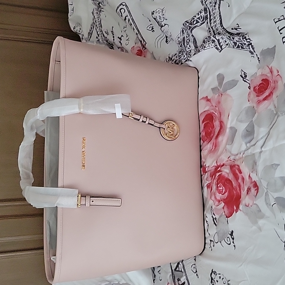 Michael Kors Jet Set Travel Large Tote